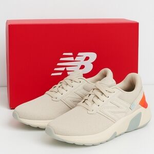 New Balance Sneakers